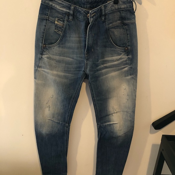 COPY - Diesel Fayza relaxed low waist . Like brand new - Picture 4 of 7